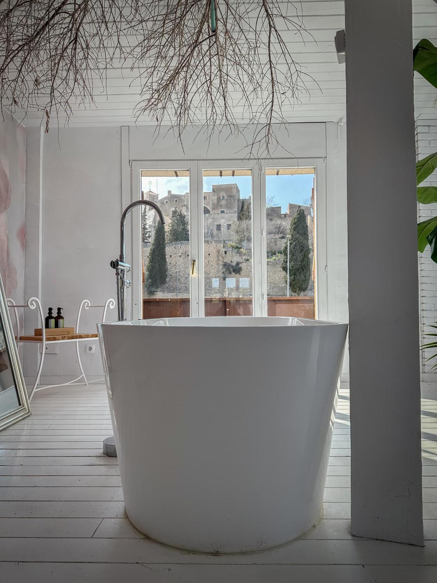 Suite Con Jacuzzi Canyelles  Exteriér fotografie